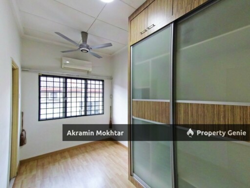 Freehold, Facing Play Ground & Renovated | 2 Storey Terrace House, Taman Pinggiran USJ 2, Subang Jaya