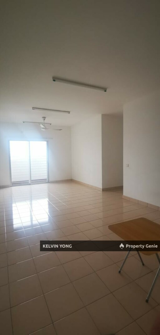 Serunai Apartment - High Floor unit with 2 Carpark Space for Sale