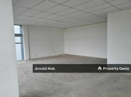 1.5 Storey Terrace Factory in Taman Desa Cemerlang For Rent