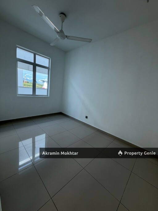 FREEHOLD & 4 PARKING | KONDOMINIUM EHSAN RESIDENCE TAMAN ORKID SEPANG (PENT HOUSE)