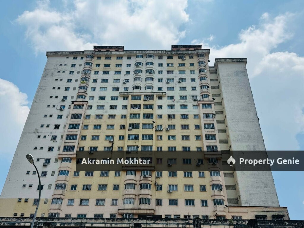 Nice & Clean Skyvillas Apartment Taman Serdang Perdana Near Sg Besi Highway