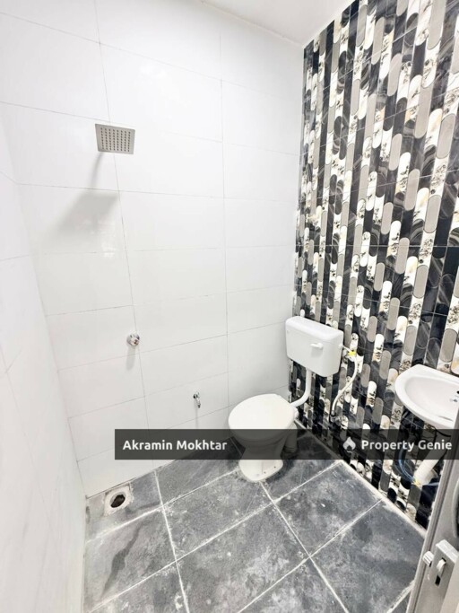 FREEHOLD, FACING OPEN & FULLY RENOVATED | Single Storey Taman Nilai Perdana, Nilai, N. Sembilan .