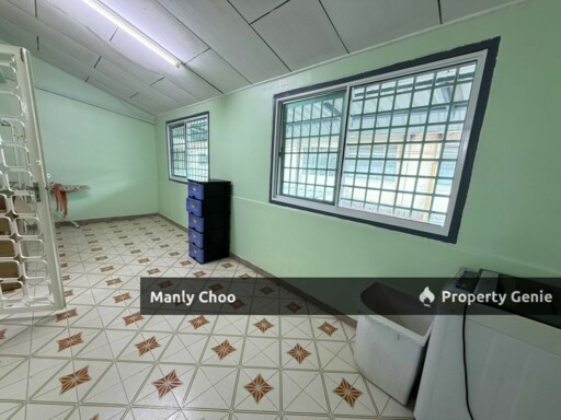 5 ROOM Double Storey Terrace Taman Bukit Sebukor Bukit Baru near Ayer Keroh Manipal GH Infineon Texas
