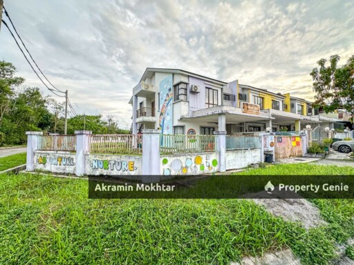 Freehold | 2 Storey CORNER LOT TAMAN SEMENYIH PARKLANDS, BERANANG