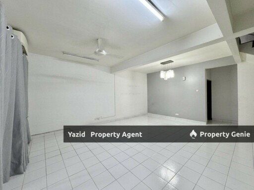 Double Storey, Taman Seri Putra, Kajang [ Gated and Guarded  ]