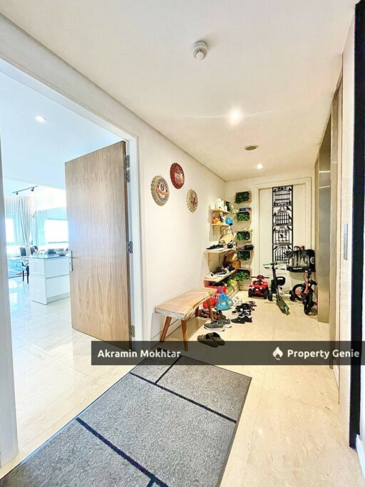 Freehold, Renovated, Fully Furnished & 1 Parking | The Sentral Residences KL Sentral, Kuala Lumpur