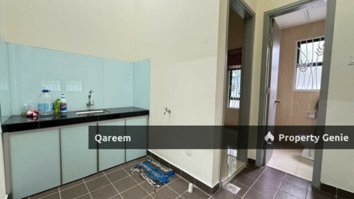 3 Storey Bungalow Anjung Melati Gombak. Near TBG.