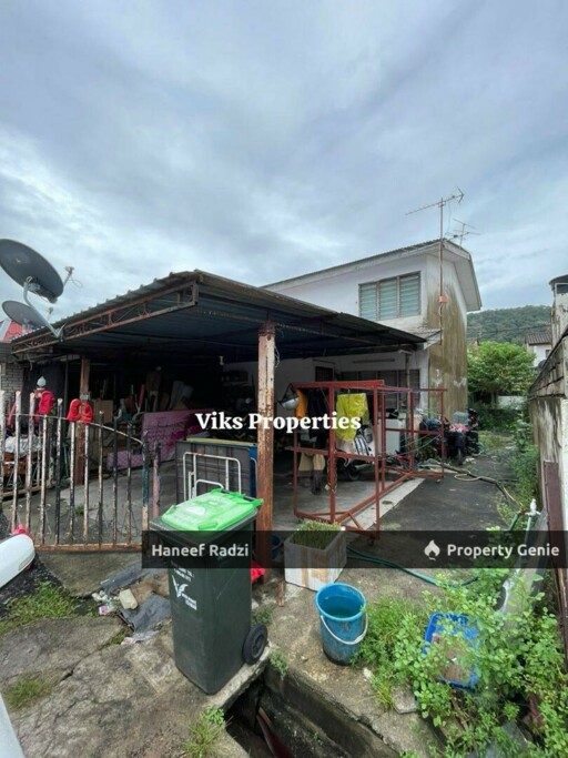 Teres 2 Tingkat - Taman Kemajuan - Kangar