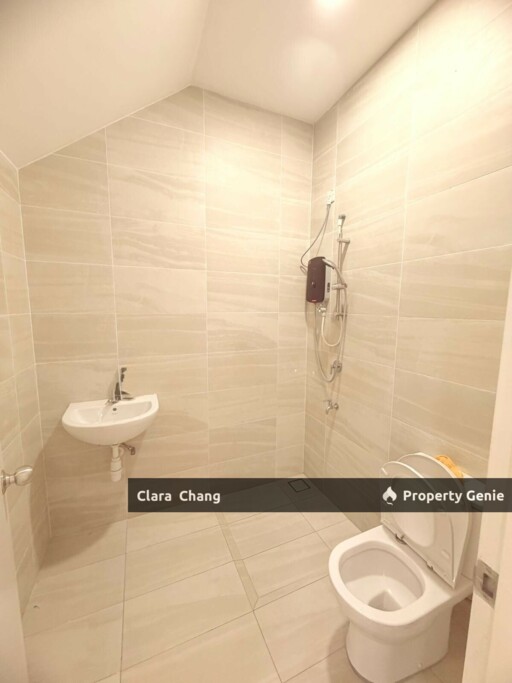 Rose @ Eco Spring Double Storey Garden House for Rent