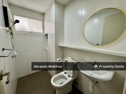Partially Furnished | TTDI Adina Serviced Apartment, Seksyen 13, Shah Alam For Sale