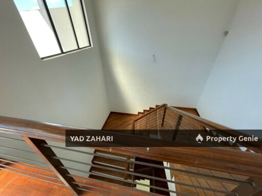 Bukit Jelutong Heights, Shah Alam | 3-Storey Semi-D 7 6+1 Rooms | RM1.68M - Next To Guthrie & NKVE Highway, Privacy Environment and with Extra Land