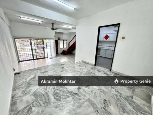 Freehold & Renovated | 2 Storey Taman Bukit Mewah, Kajang (Fasa 1 Near MRT Kajang)