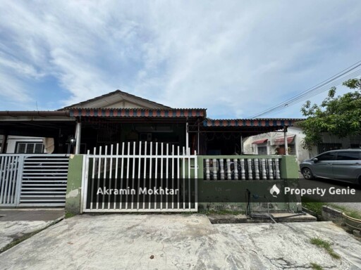 Freehold, Renovated &  End Lot | Single Storey Terrace @Taman Wira/ Taman Orkid | Meru, Klang