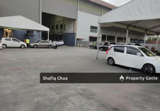 Warehouse Bandar Puteri, Jalan Perindustrian Puchong, Purchong For Rent