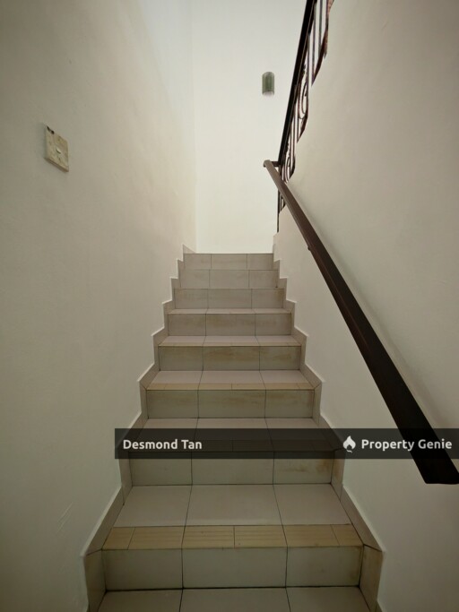 2 Storey Bukit Chedang, Oakland, Kampung Baru Rasah, Seremban (Semi-Furnished)