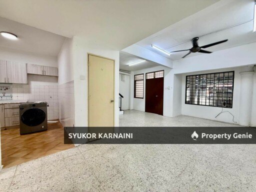 Double Storey Terrace Jalan Daisi, Bukit Sentosa, Rawang