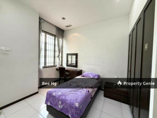 Impian Emas / 2.5 Storey Terrace / Fully Furnished / Fully Renovated