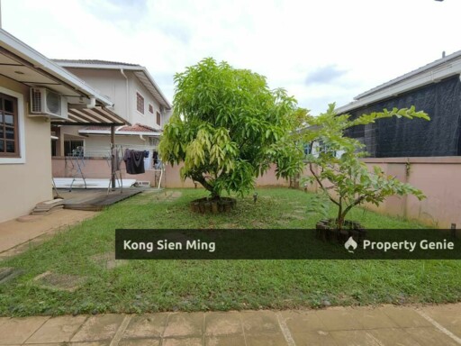 Kuching Double Storey Semi D at Jalan Stutong Baru