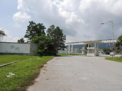 Westlake Sungai Siput
