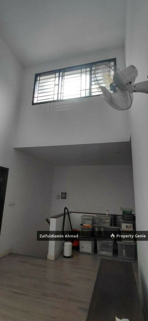 Serene Heights Terraced Home In Semenyih, Freehold & Partially Furnished