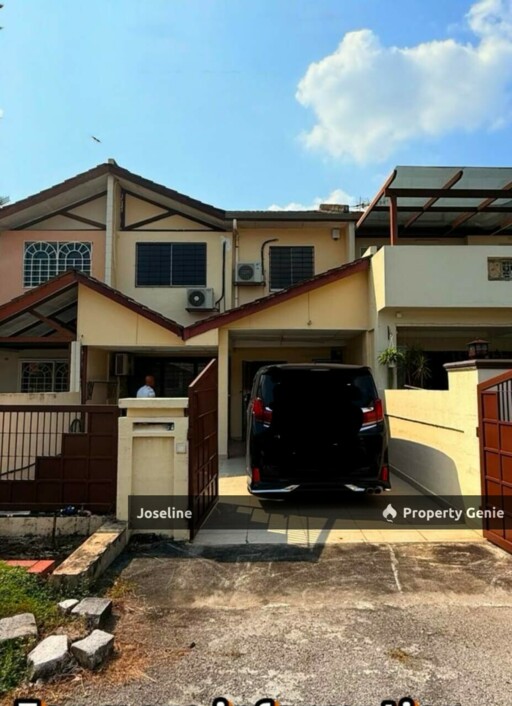 PJS 7 Room to Let
