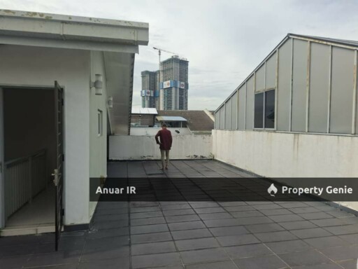 Bella Damansara TownHouse