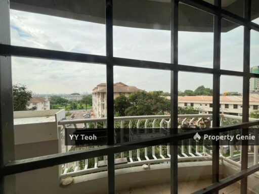 CORNER Cheng Height Condominium 3R Unit