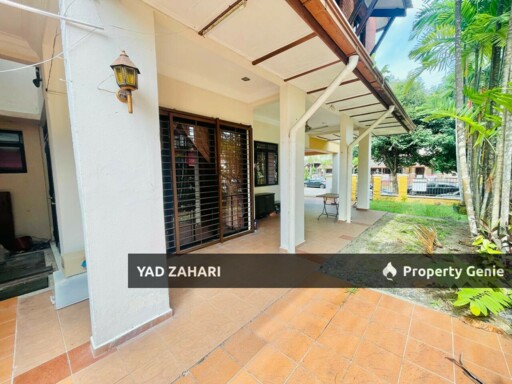 Bukit Jelutong, Shah Alam | 2-Storey Terrace 5 Bedrooms | RM1.4M - Freehold, Non Bumi & With Loteng