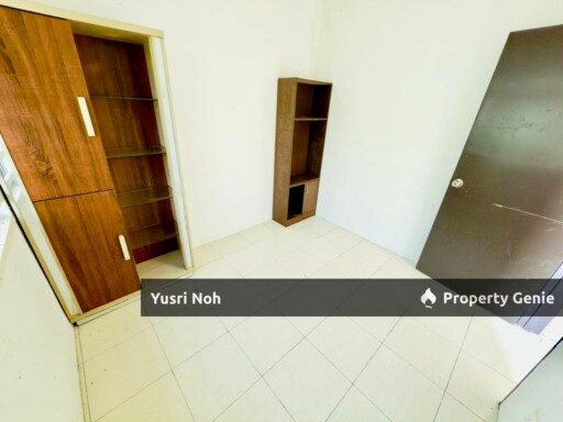 Storey Terrace Jalan Tanjung Sauh Seksyen 30, Shah Alam Selangor