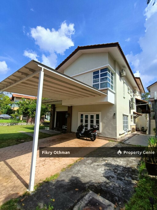 Sri Carcosa Unique Double Storey Bungalow For Sale