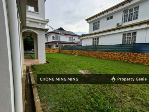 Double Storey Bungalow House @ Rasah Kemayan for Rent
