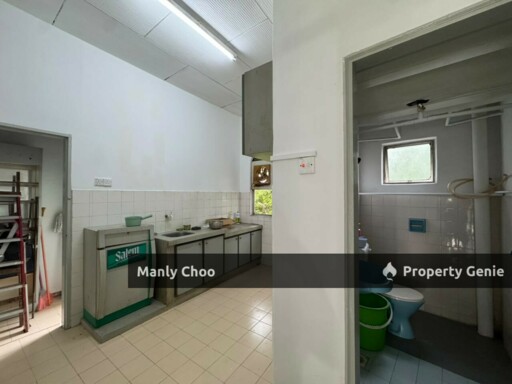 BELOW VALUE 75K FREEHOLD Sri Johor Apartment Semabok Melaka Raya TOWN