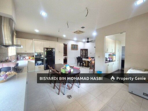 Corner Lot Semi Detached 2 Storey Avenue One Bandar Tun Hussein On BTHO Cheras