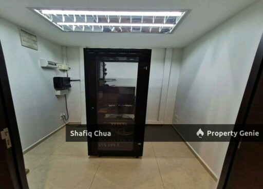 Corner Fully Furnished Shop Office Muar City Centre For Rent