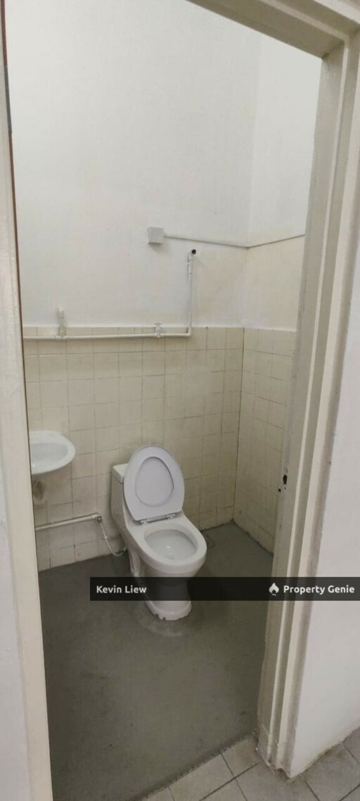 Desa Cemerlang Terrace House