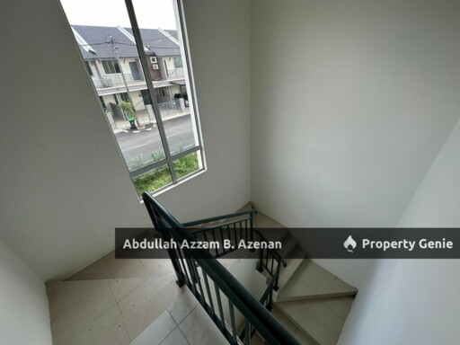BANGLO 2 TINGKAT TANAH LUAS TAMAN HIJRAH