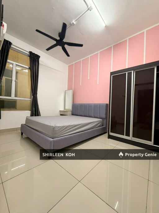 Female Room for Rent at Suriamas Suite @ Larkin JB