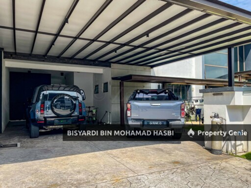 Fully Renovated & Fully Furnished Double  Storey Semi Detached Ficus Peak @ Denai Alam, Shah Alam.