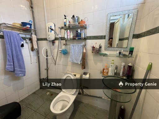 Taman Satria Apartment 3rd Floor for Sale, 3Bed 2Bath, Corner Lot, Fully Furnished, Menggatal, Kota Kinabalu.