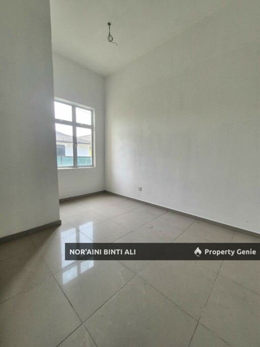 Teres 2 Tingkat untuk Dijual di Taman Geliga Permai, Kemaman