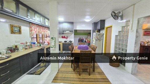 FREEHOLD, CORNER LOT & FULLY RENOVATED | BUNGALOW DOUBLE STOREY TAMAN PAROI JAYA SEREMBAN