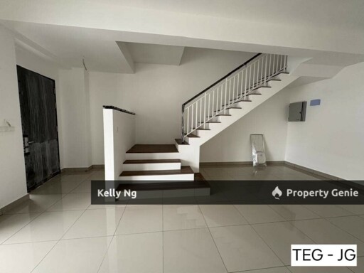 Double Sty House At Casira 3 Bukit Raja Klang For Rent