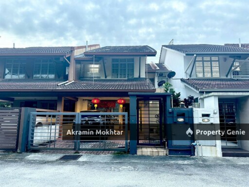 Freehold & Partially Furnished | [Walking to LRT] Double Storey Terrace Putra Bistari, Putra Heights, Selangor