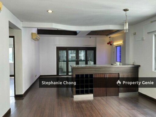 Perdana Emerald Condominium, Damansara Perdana Corner Duplex Condominium For Sale