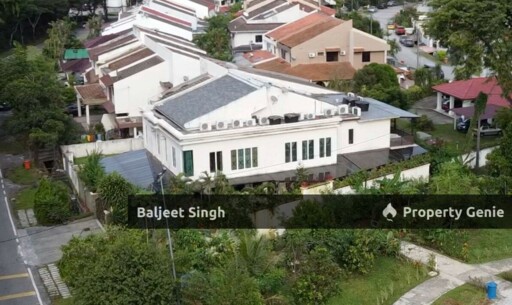 Under Market Value Semi D- Extended and Renovated  in SS4B Kelana Jaya