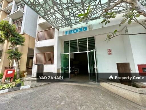 Villa Park, Seri Kembangan | RM330K -  Nicely Renovated, Semi Furnished & Unit Near Lift