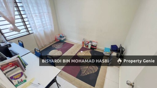 2 Unit Sekali Side By Side 1 Owner Renovated 1.5 Storey Bungalow Taman Senawang Perdana, Senawang.