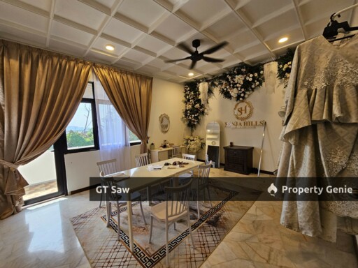 3 Storey Taman Intan Kajang Partially Furnished Bungalow For Rent