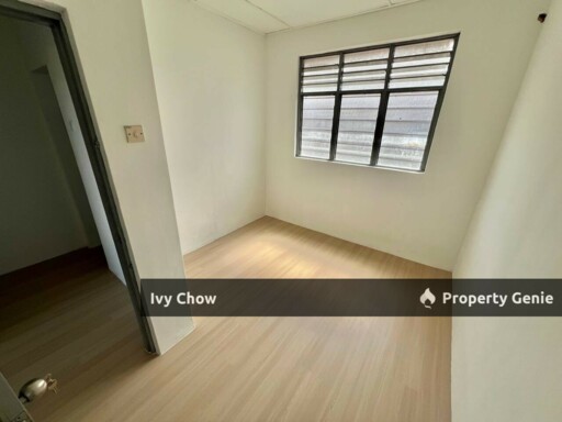 Jalan Jati Bandar Putra Kulai Double Storey Medium Cost