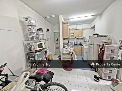 1st Floor Corner Pangsapuri Pendekar Taman Tun Perak Cheras near BTHO